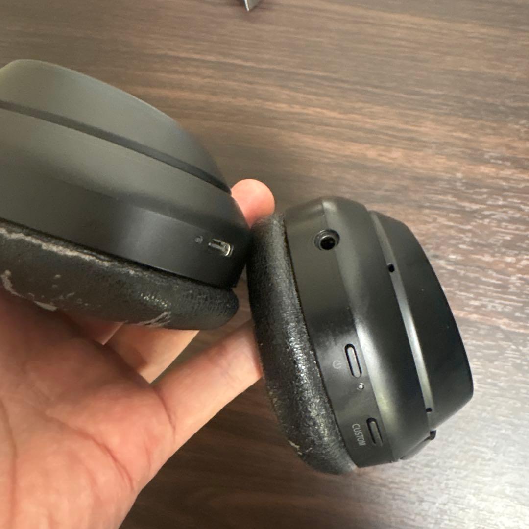 SONY ワイヤレスヘッドホン ブラック　WH-100 0XM4