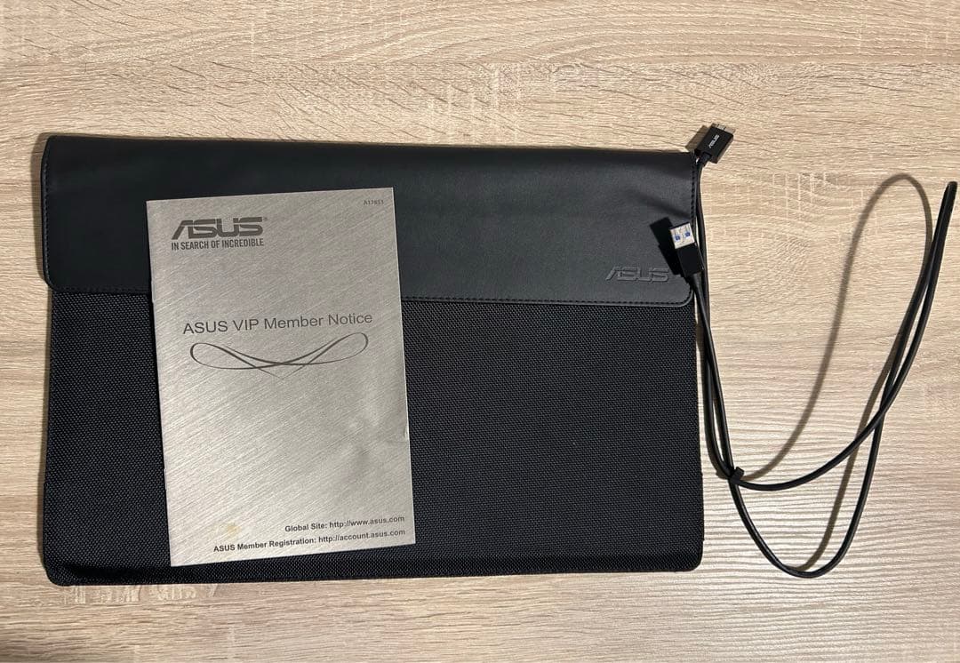 ASUS MB168B モバイルモニター