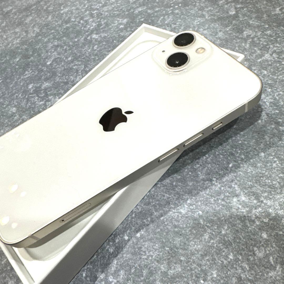 【未使用・美品】iPhone13 スターライト128GB