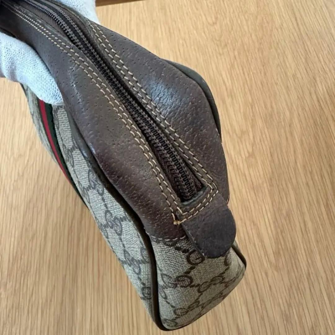 Gucci GGキャンバスクラッチバッグ/ポーチ