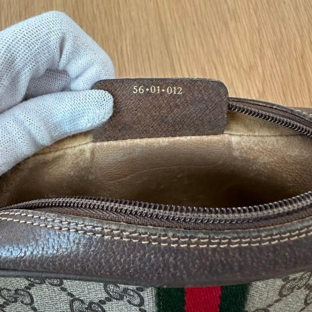 Gucci GGキャンバスクラッチバッグ/ポーチ