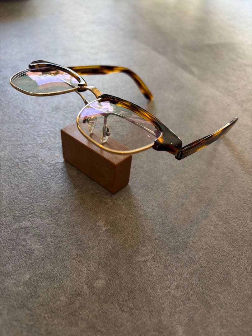 YELLOWS PLUS イエローズプラス　メガネ　跳ね上げ式　日本製　度あり