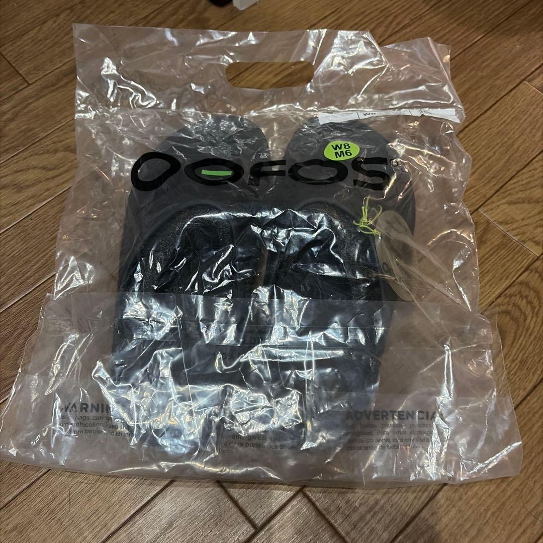 【新品】M6/W8 26cm OOFOS OOAHHリカバリーサンダル
