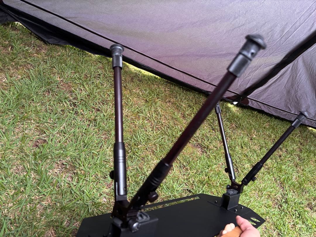 アイアン工房　サイドテーブル　キャンプ　テーブル　高さ調整