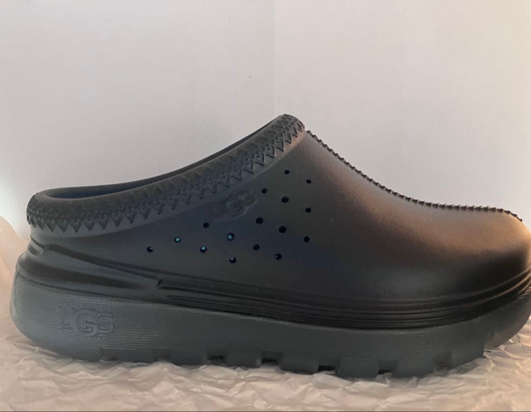 UGG TASMAN SPORT BLACK 厚底　サボ　スリッポン