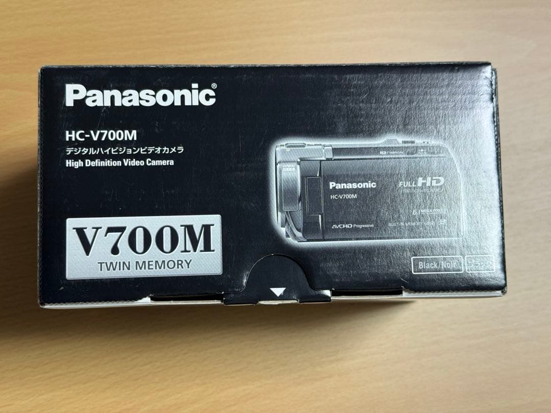 【ほぼ新品同様】Panasonicビデオカメラ HC-V700M