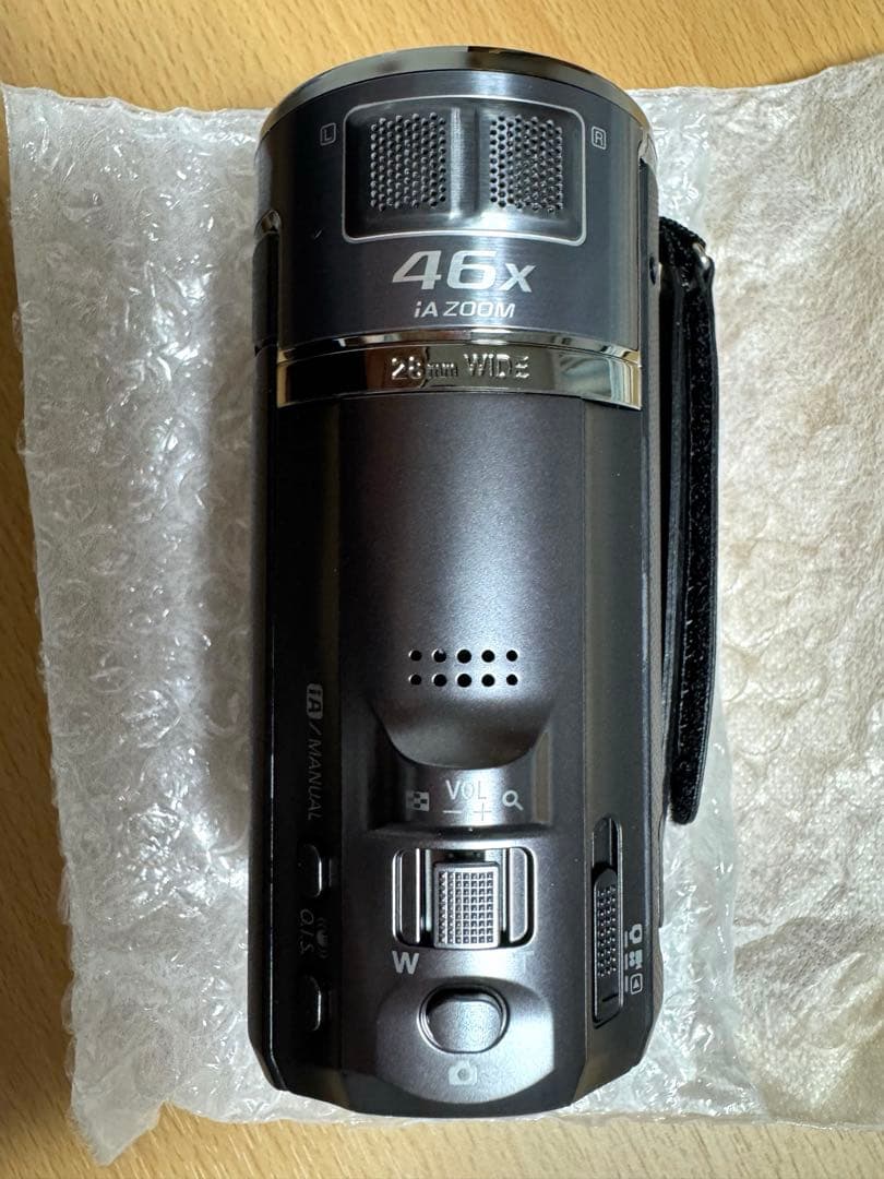 【ほぼ新品同様】Panasonicビデオカメラ HC-V700M