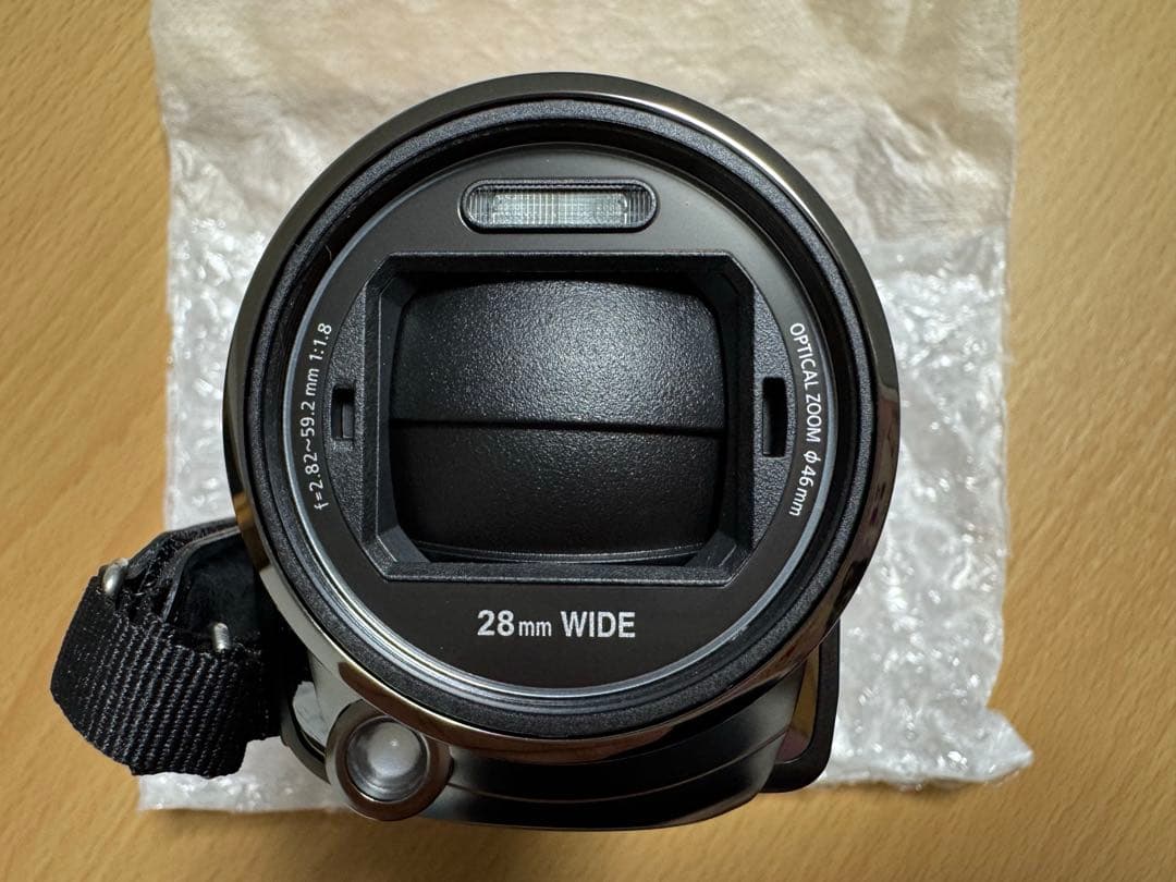 【ほぼ新品同様】Panasonicビデオカメラ HC-V700M