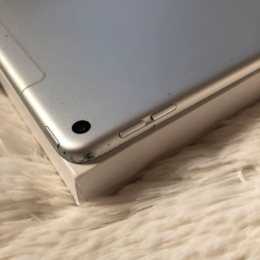 【特別価格！】iPad Air3 256GB SIMフリー【すぐ発送】