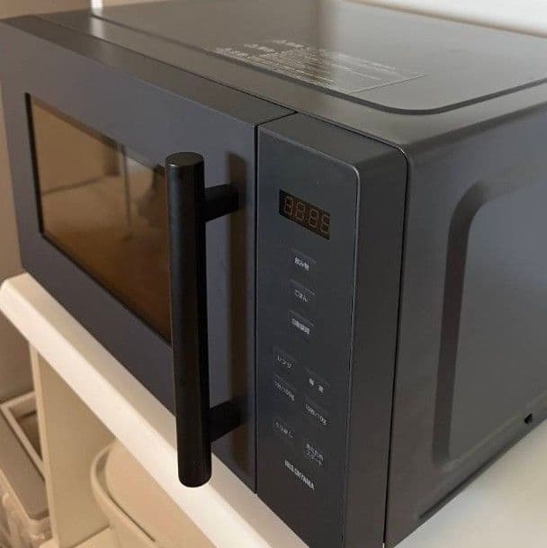 黒の単機能電子レンジ