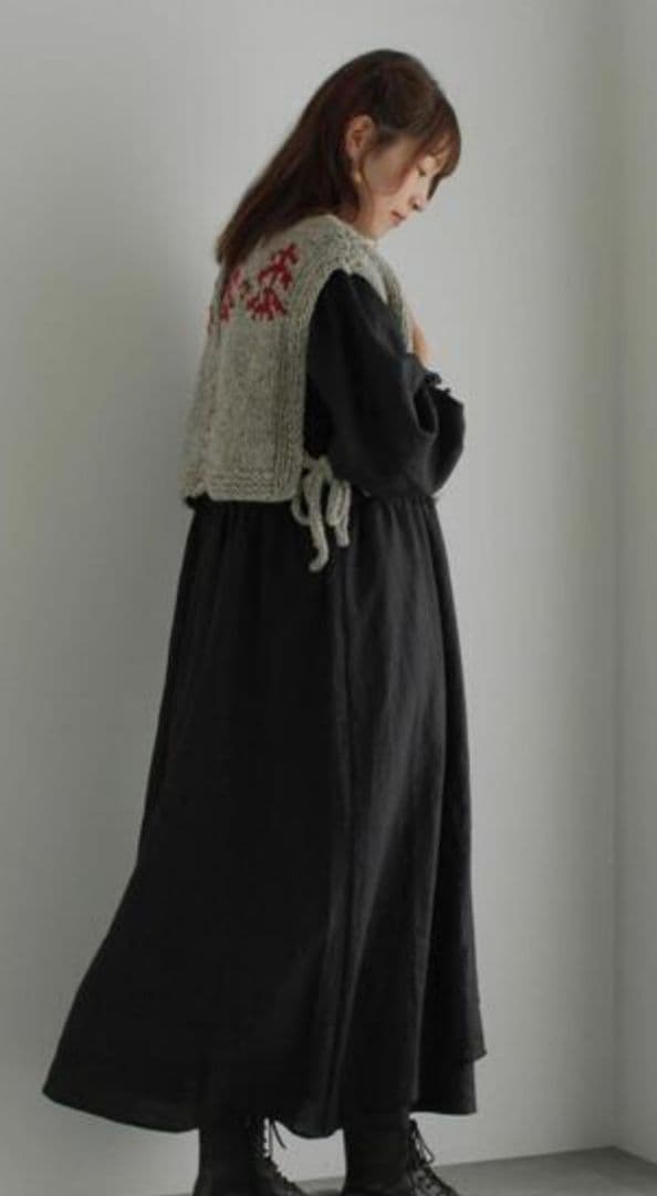 ツハル TSUHARU【ペルーニット】前後着ジャカードニットベスト新品グレー