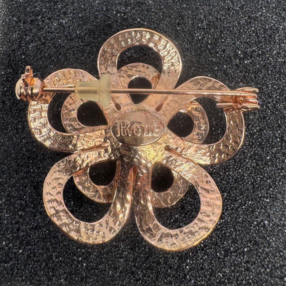 【René ルネ】定価37,400円花モチーフブローチ 2個セット