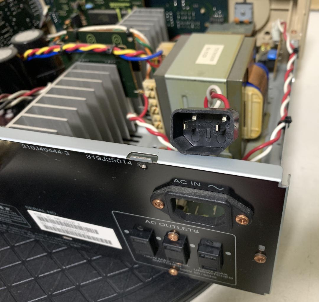 M7331 Marantz PM6100/F1N プリメインアンプ