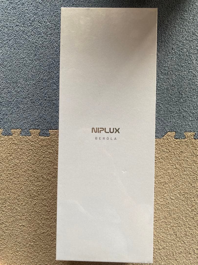 【新品・未使用・未開封】NIPLUX BEROLA べローラ EMS 美顔器