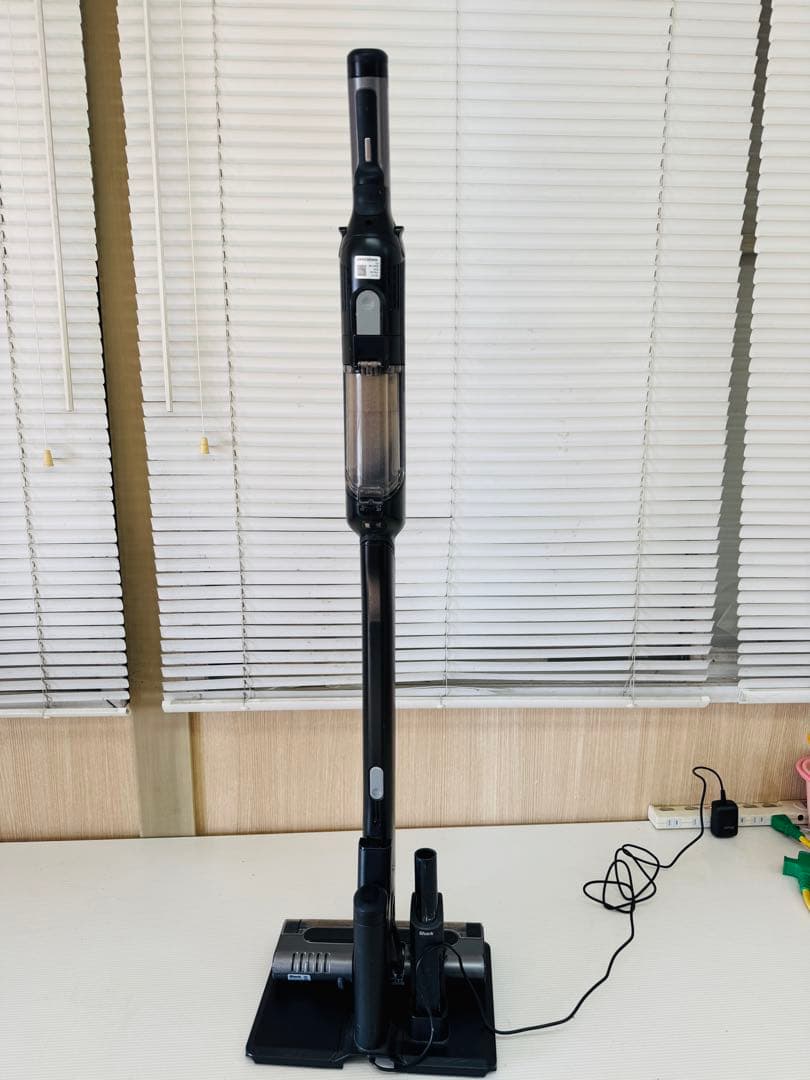 シャーク Shark CS401INZ クリーナー 掃除機 軽量 動作品