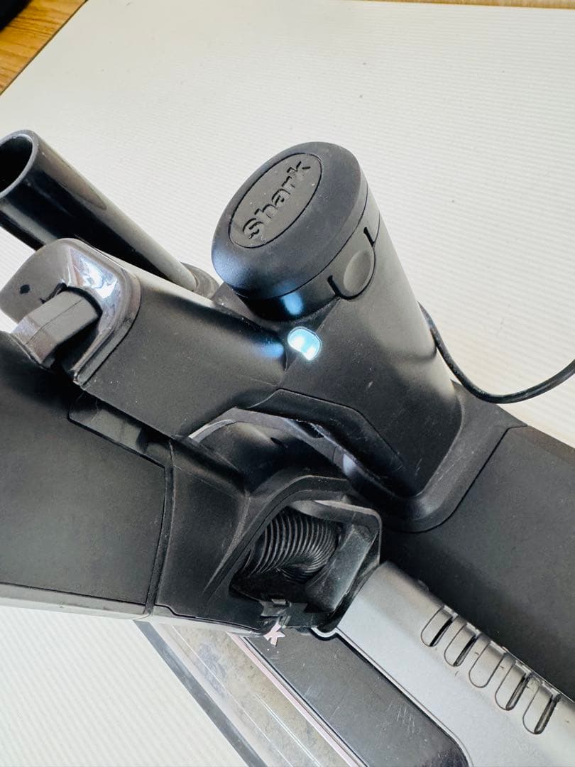 シャーク Shark CS401INZ クリーナー 掃除機 軽量 動作品