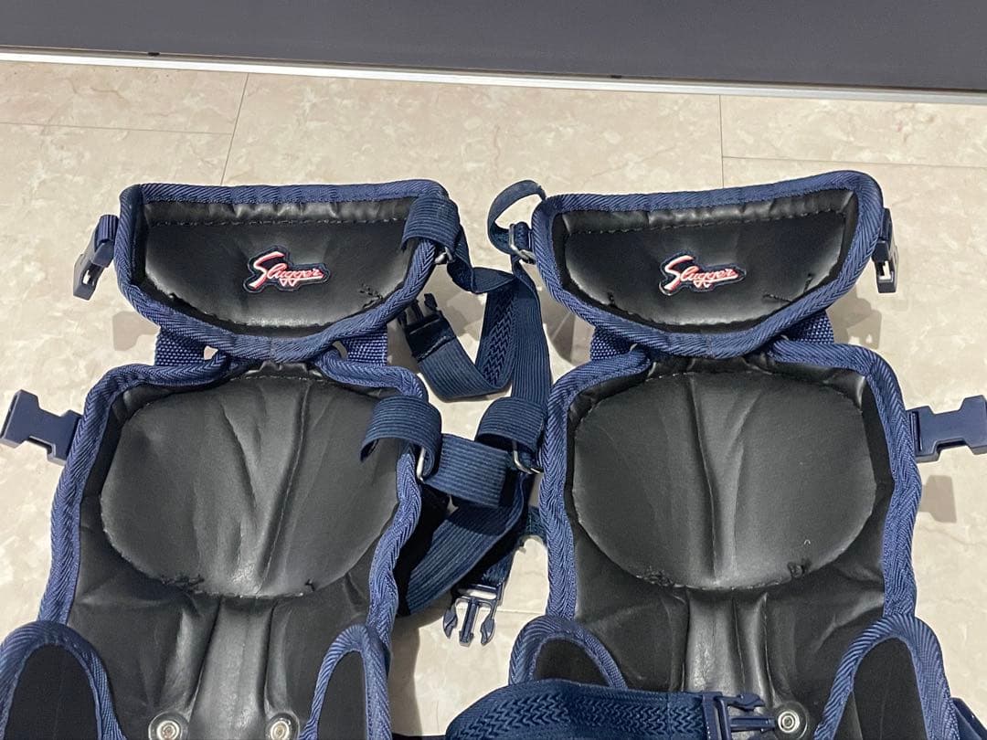 スラッガー 硬式用キャッチャーギア4点セット ＋ ミズノ キャッチャーヘルメット