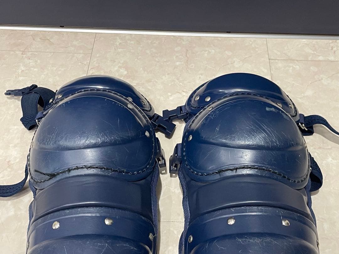 スラッガー 硬式用キャッチャーギア4点セット ＋ ミズノ キャッチャーヘルメット