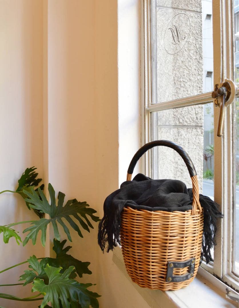 ◆ eb.a.gos（エバゴス）◆ブライドル バケツM バスケット ブラック