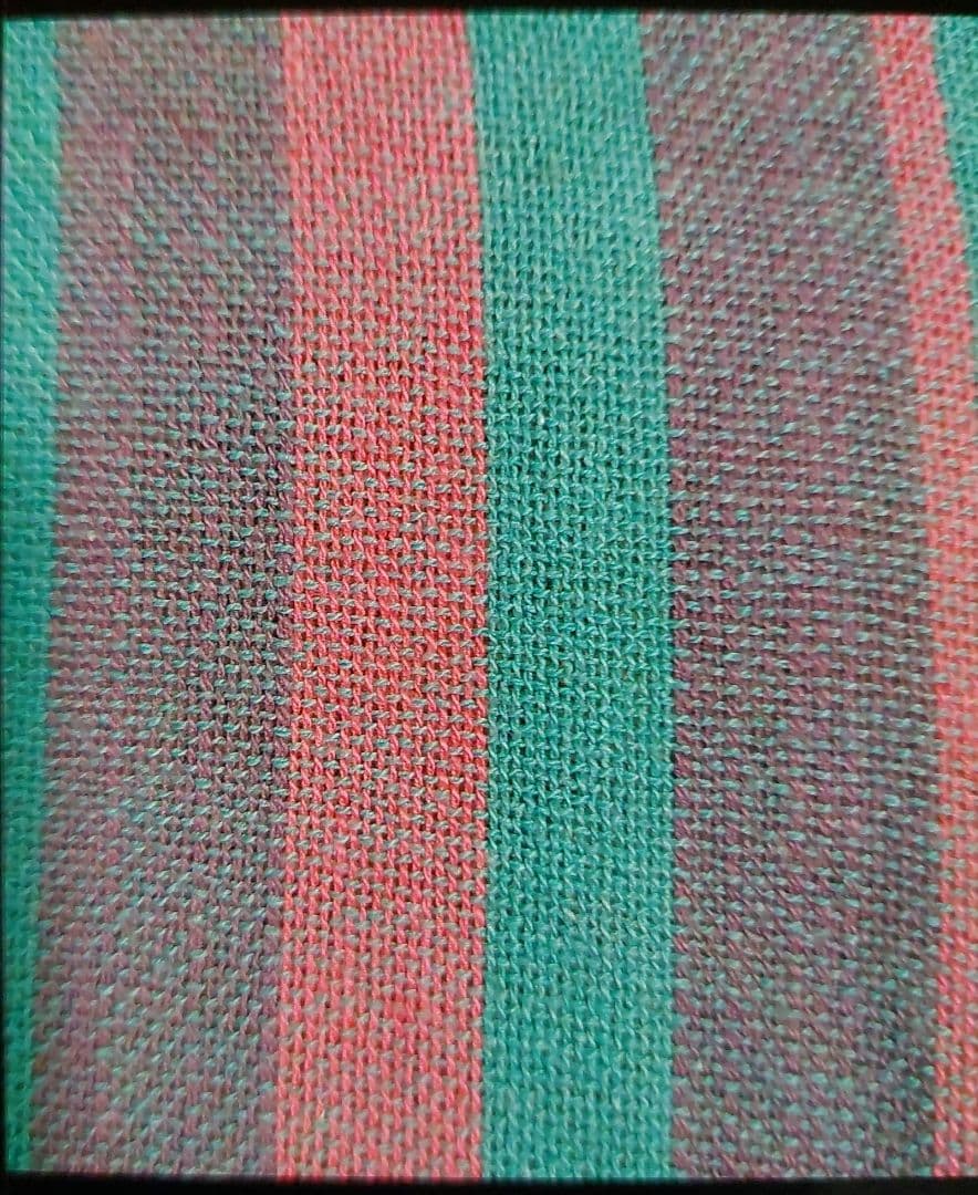 新品　　【手作り】　　【世界に１つだけ】の　さをり織りのれん　【2点】