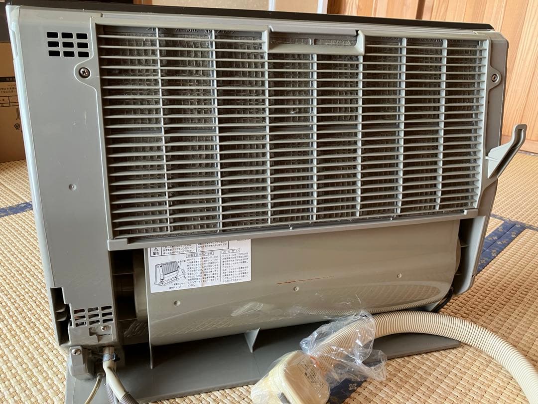 NORITZ 温水ルームヒーター RH-5502RN 2007年製