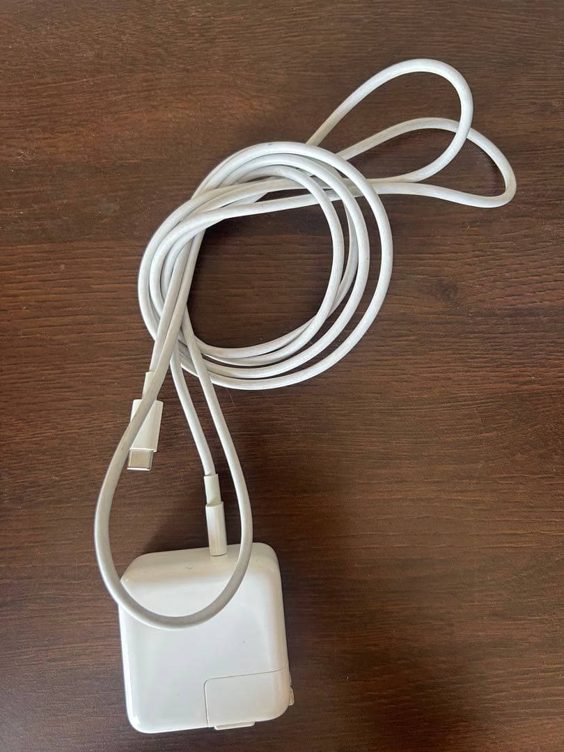 【美品】MacBook Air 13インチ2020 / 256GB