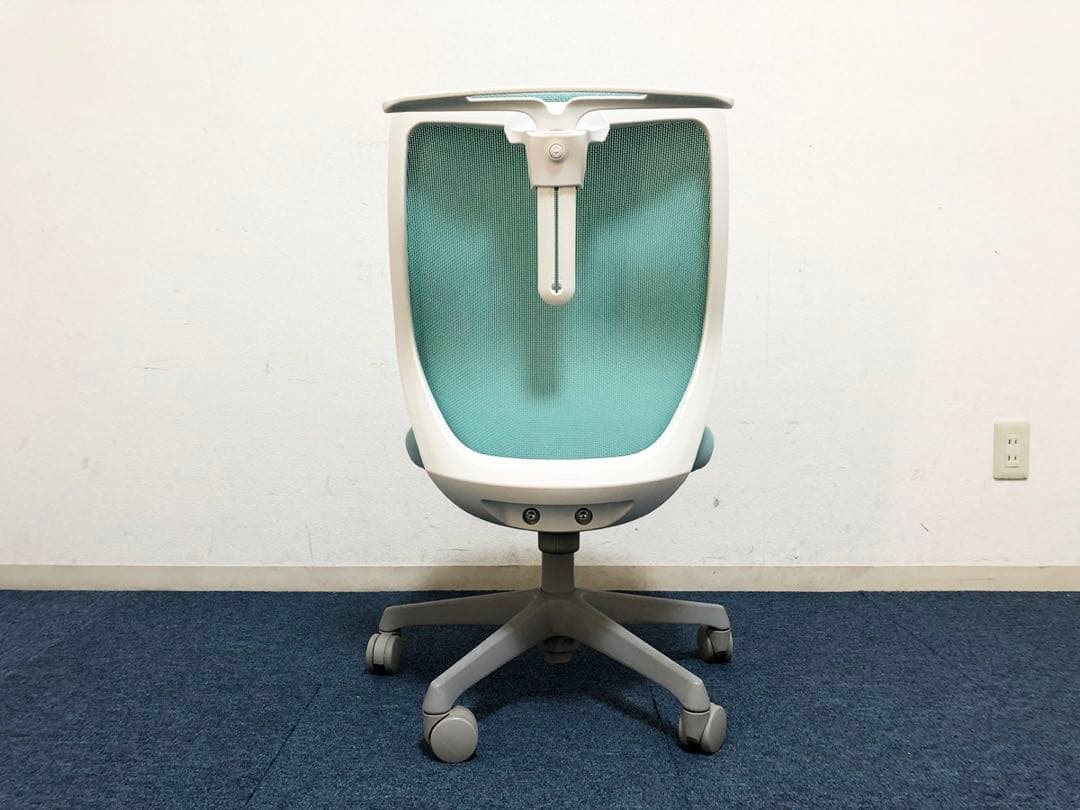 OKAMURA オフィスチェア CG12WR FZK6 肘無しハンガー付き完成品