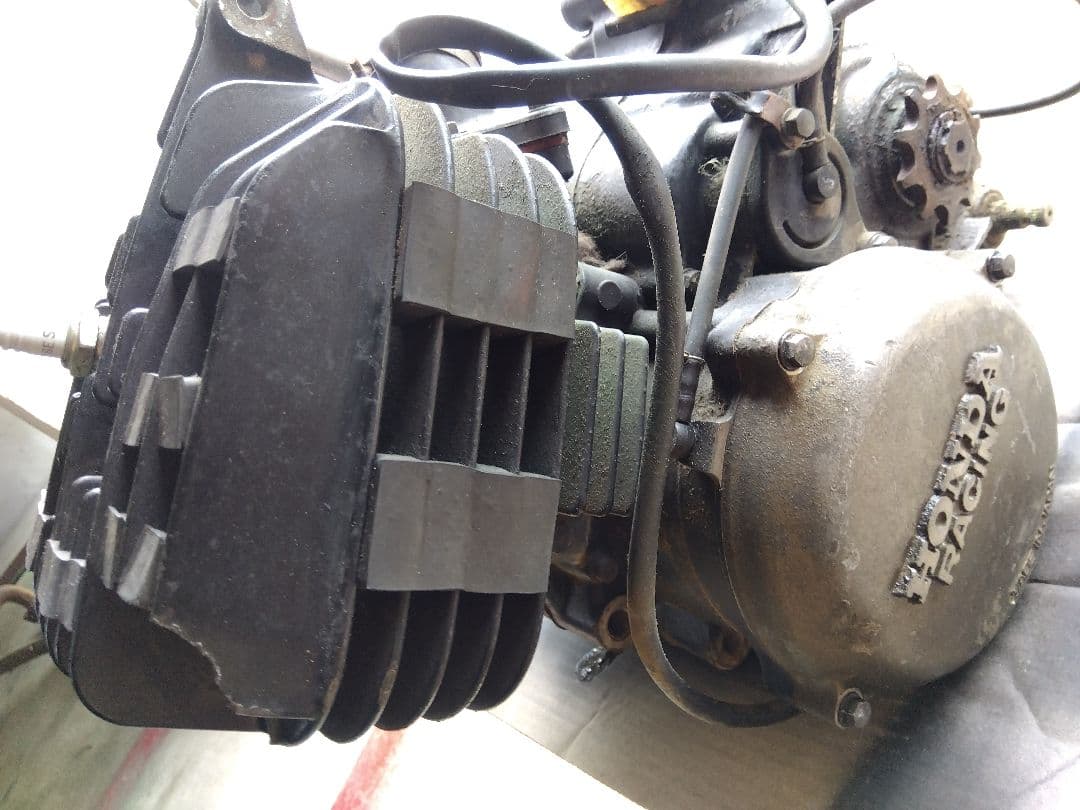 TLM240.HRCトライアル車エンジン