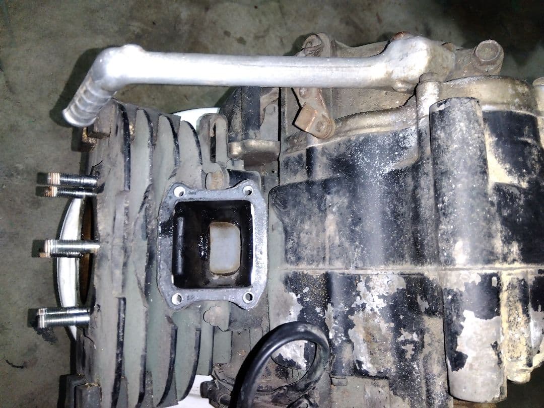 TLM240.HRCトライアル車エンジン