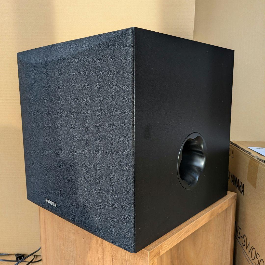 ヤマハ サブウーファー【美品】 YAMAHA NS-SW050 B ブラック