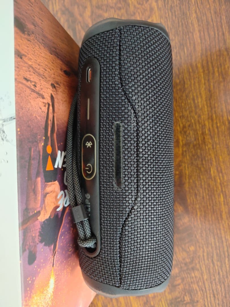 JBL FLIP6 Bluetoothスピーカー 2ウェイ・スピーカー ブラック