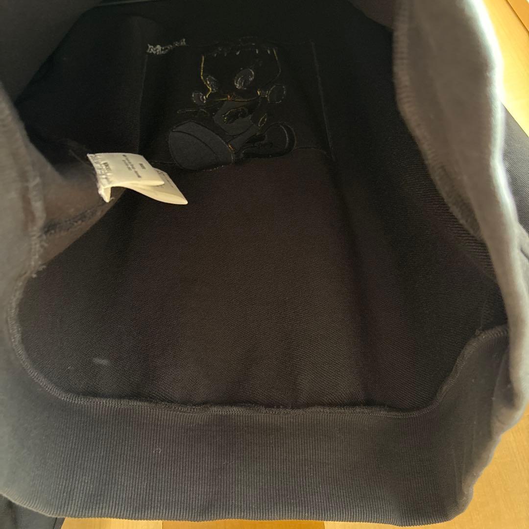 【美品】MCM ルーニー・テューンズ　トゥイーティー　コラボ スウェットシャツ黒