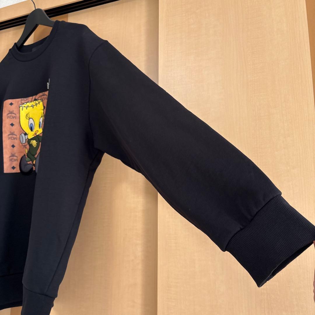 【美品】MCM ルーニー・テューンズ　トゥイーティー　コラボ スウェットシャツ黒