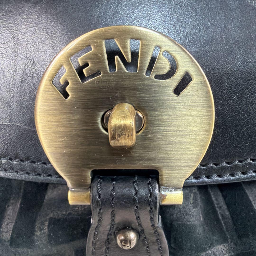 超希少 FENDI フェンディ ミニ ボルサマジック ハンドバッグ ズッカ柄 黒