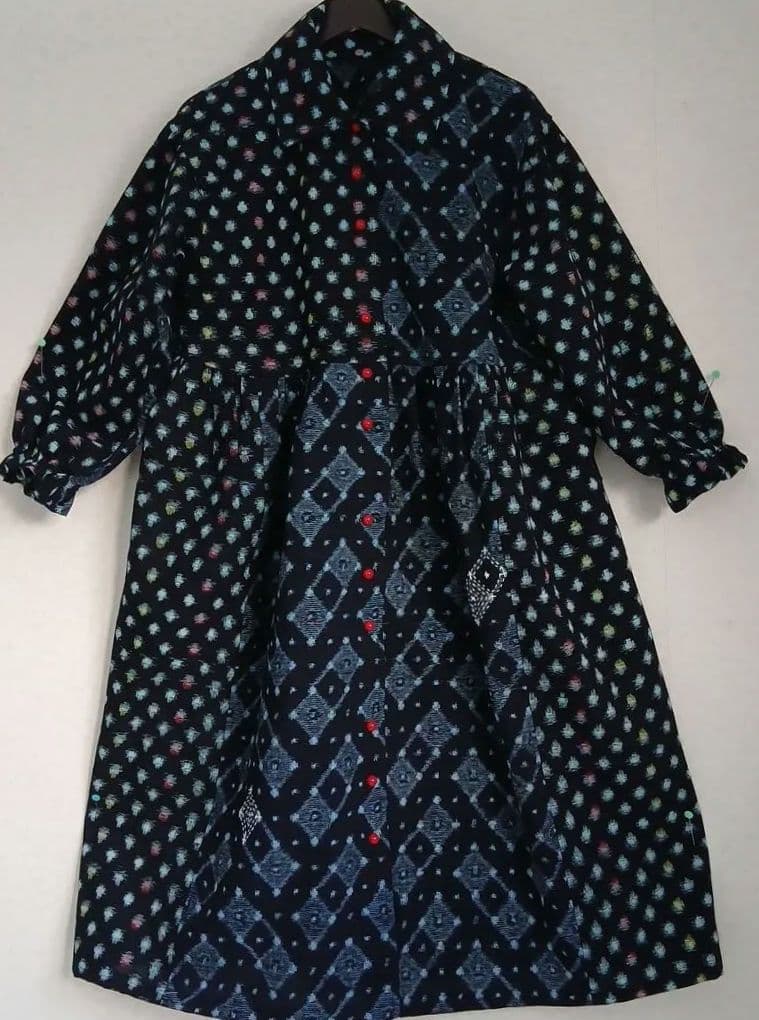 絣ロングワンピース(衿取り外しできる)(コート兼用)