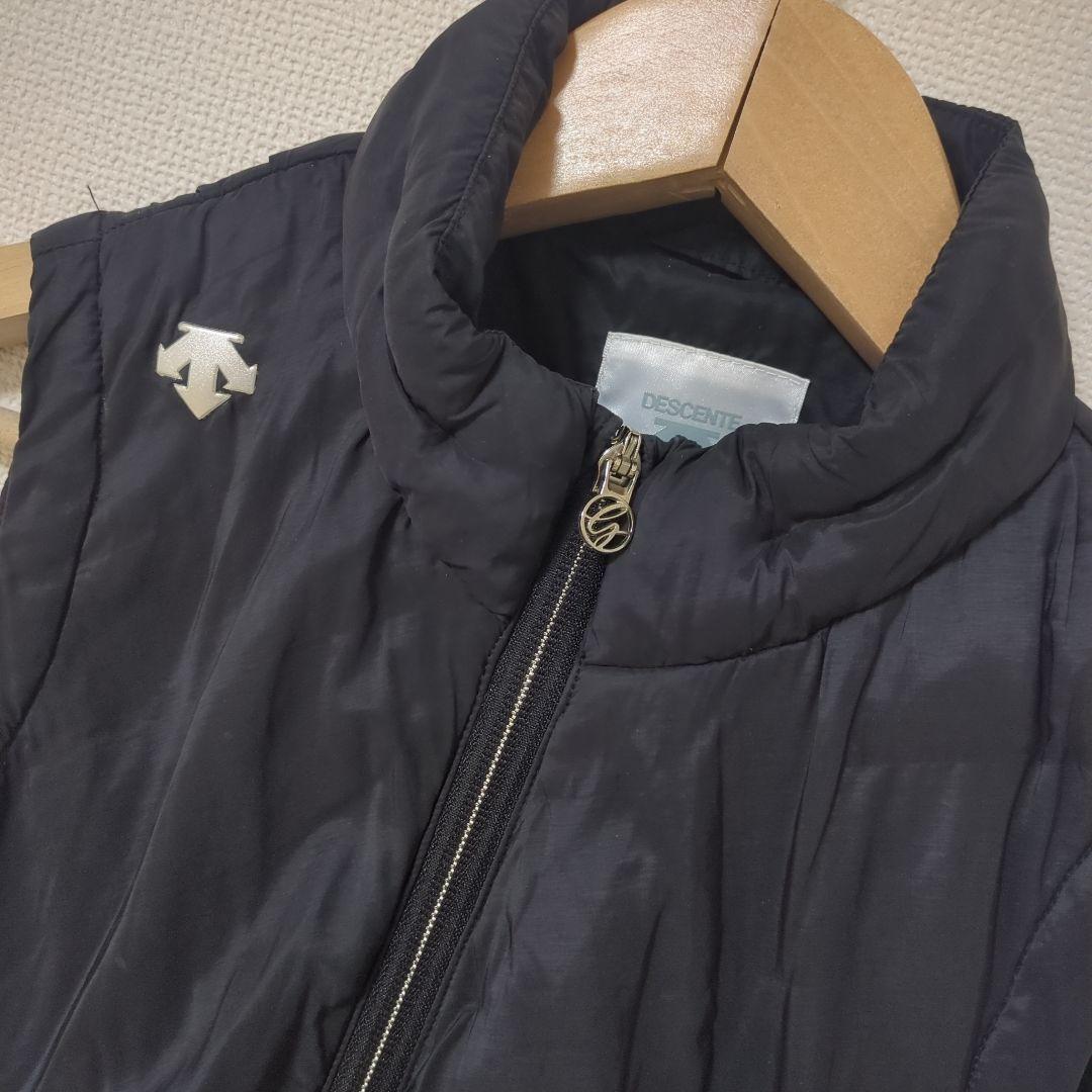 ★美品★DESCENTE　GOLF　中綿ベスト　サイズ　S