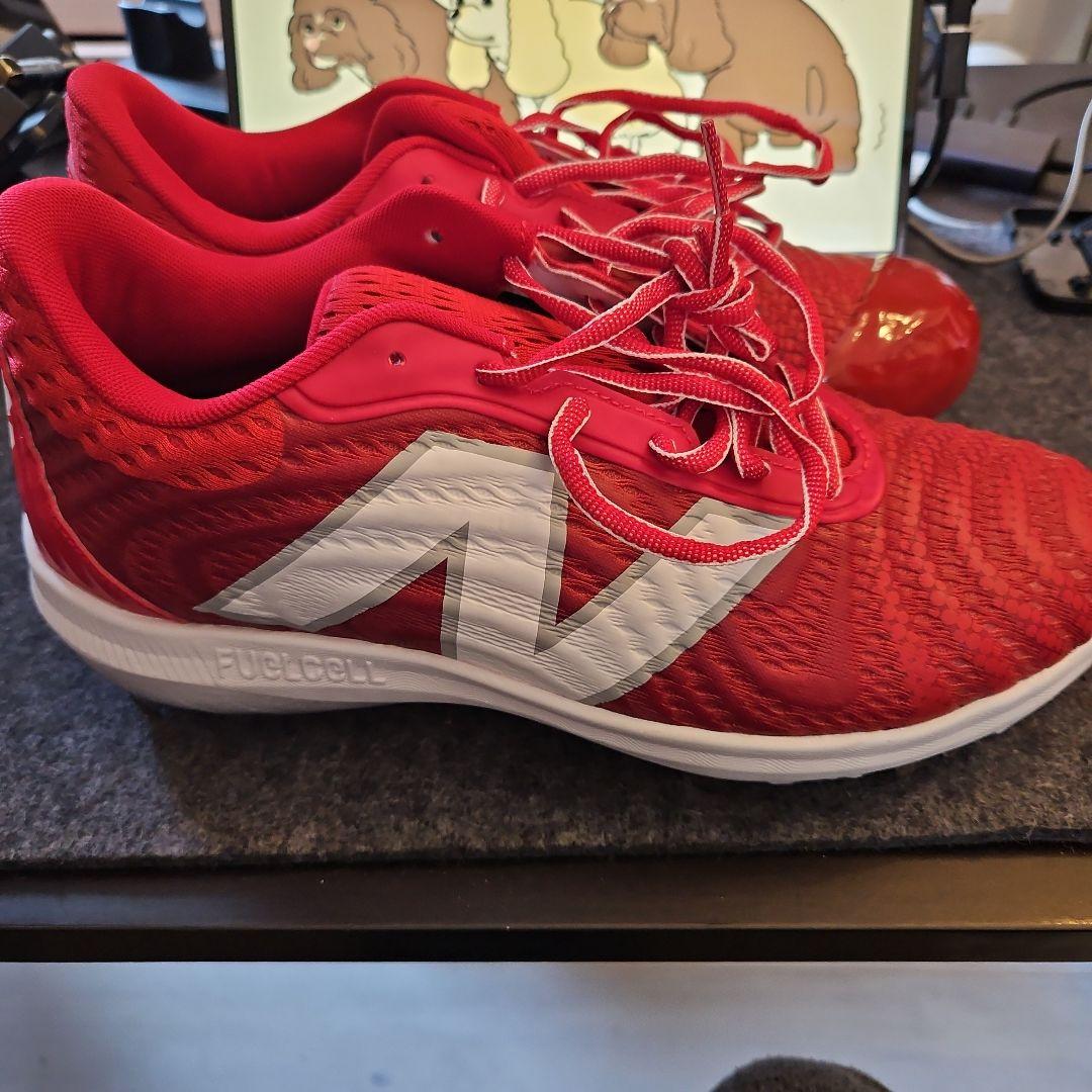 ニューバランス左用27センチ