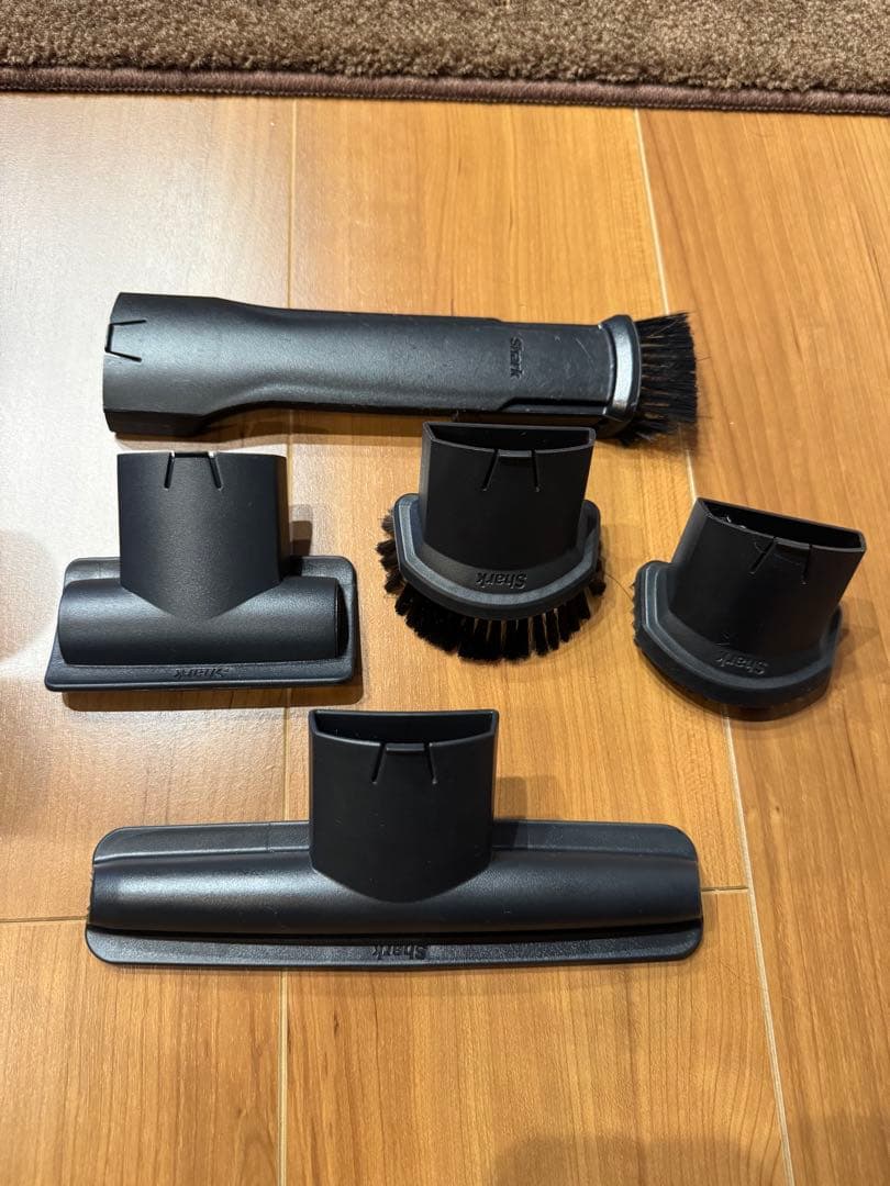 シャーク　ハンディクリーナー　WV251J