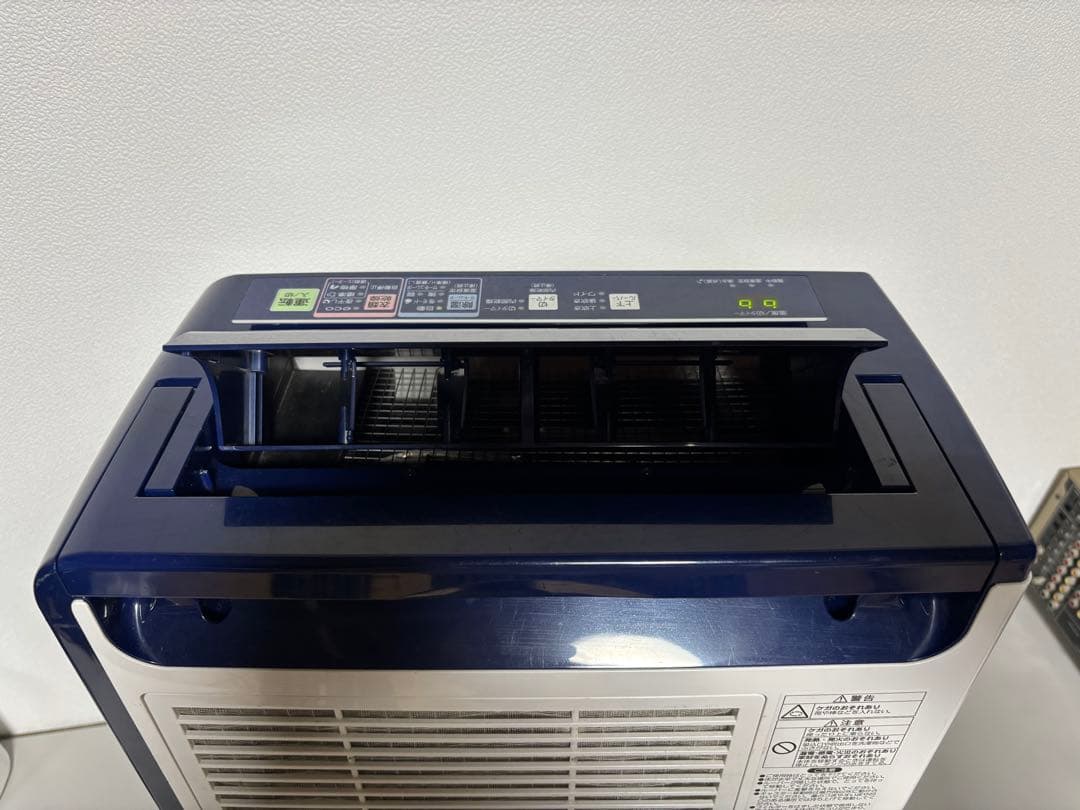 送料無料コロナ CD-H1018衣類乾燥除湿機 2018年製 日本製