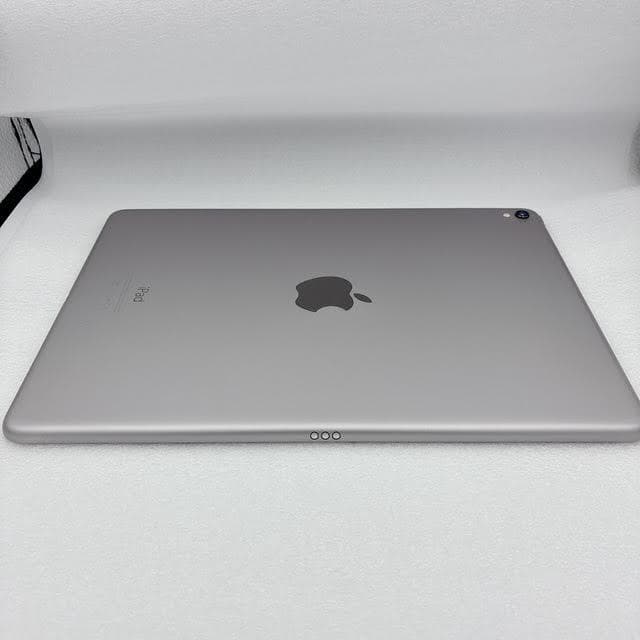【極美品】iPad Pro 9.7インチ 256GB FLMY2J/A スペース