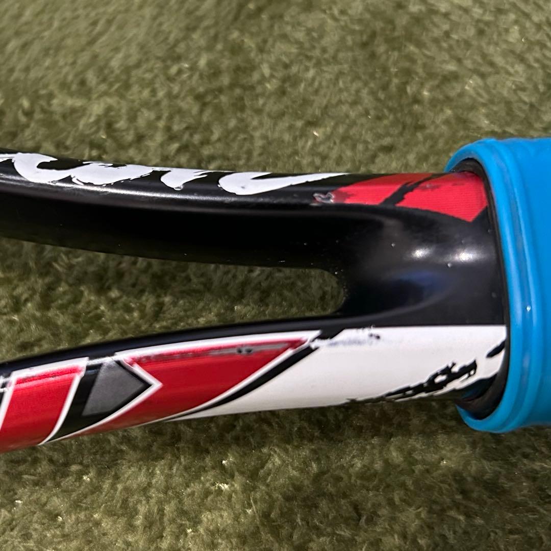 ちゃん　YONEX NANOFORCE 8V REVOLUTION