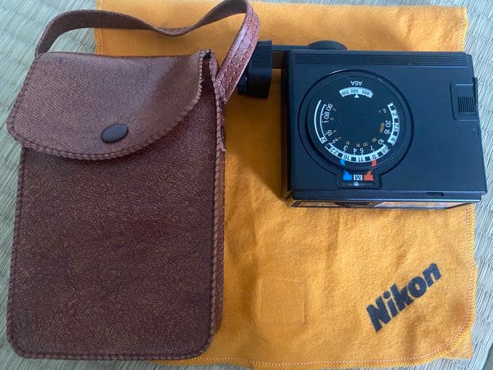 NIKON FMシルバー　本体　ガゼットケース付