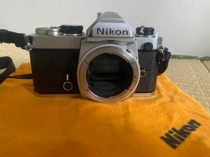 NIKON FMシルバー　本体　ガゼットケース付