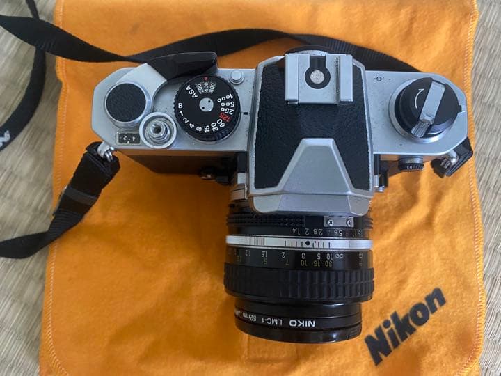 NIKON FMシルバー　本体　ガゼットケース付