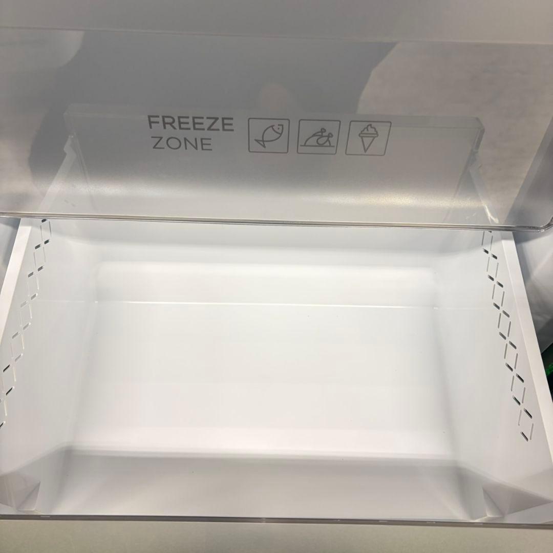 625 展示品　極美品　冷蔵庫　200L弱 一人暮らし　小型　洗濯機も有 右開き