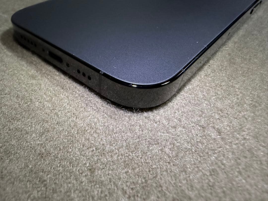 【美品】Apple iPhone 14 Pro スペースブラック 256GB