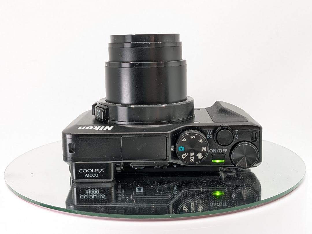 【スマホでは届かない】Nikon デジカメ COOLPIX A1000