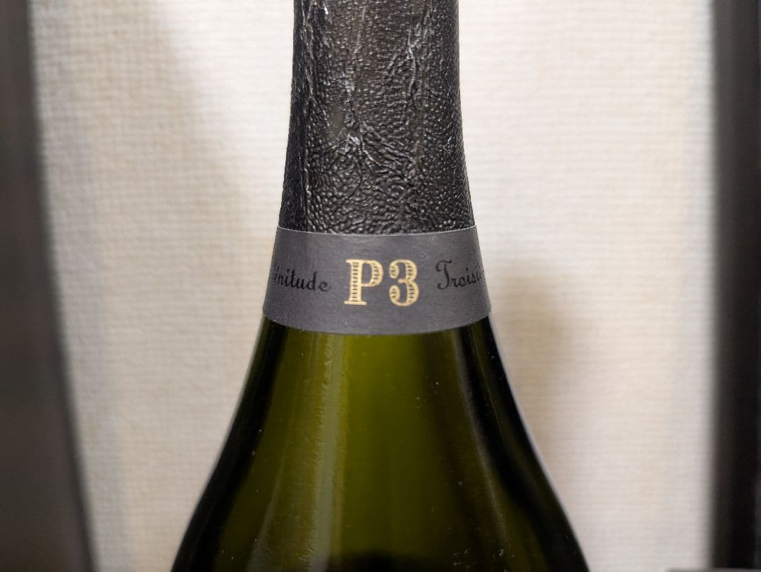 ドンペリ P3 空瓶と箱セット