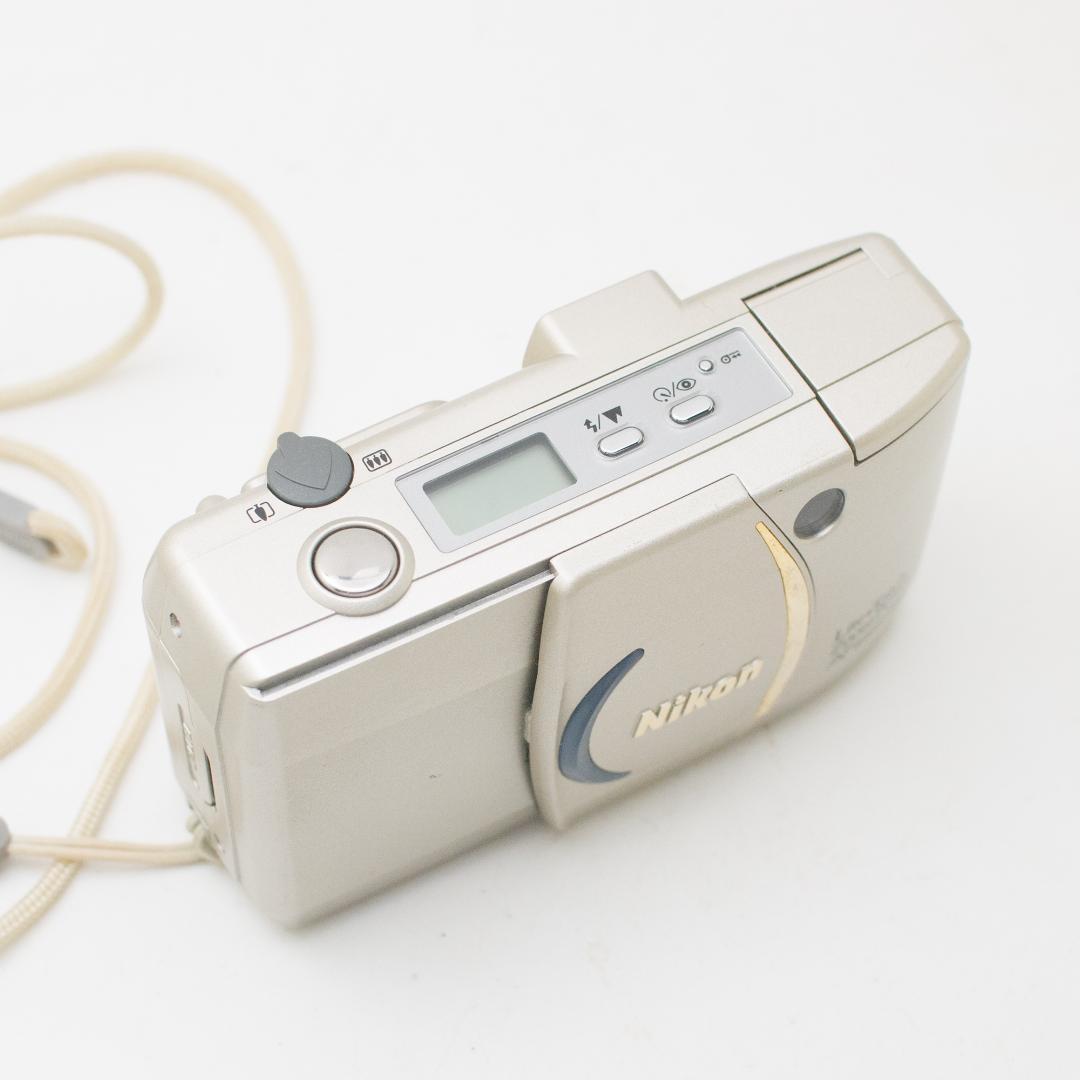 ニコン コンパクトフィルムカメラ LITE TOUCH ZOOM70Ws