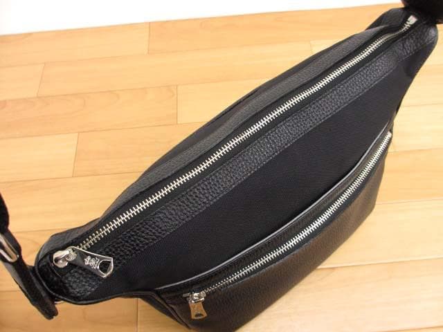 美品 ADMJ キャンバス×レザー クロスボディバッグ ショルダーバッグ